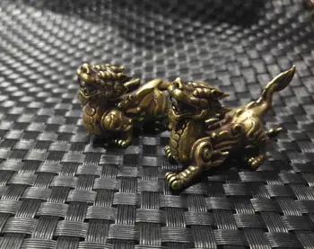 

China's archaize brass God beast Small statue A pair 5cm