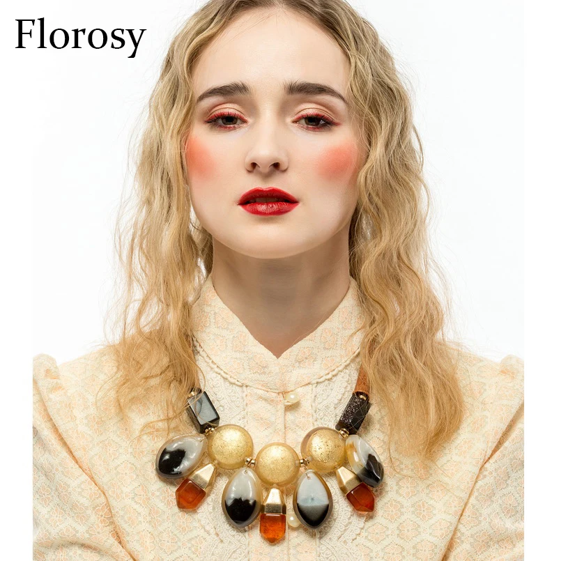 Gold Color Chain Big Chunky Necklace For Women Florosy Brand Jewelry Wood Resin Material Statement Pendant Necklace