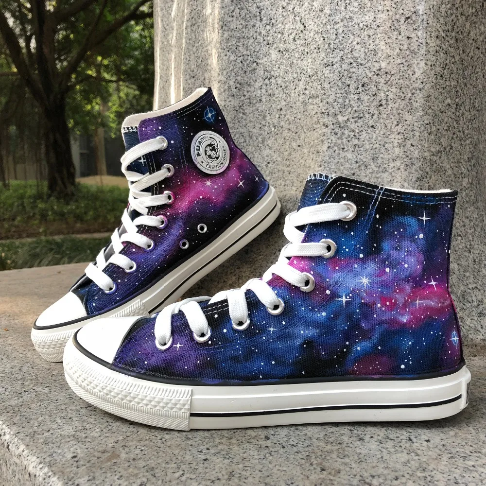 Вэнь оригинальные окрашены вручную обувь дизайн на заказ Фиолетовый Галактическая Туманность высокие холщовые кроссовки рождественские подарки для мальчиков и девочек