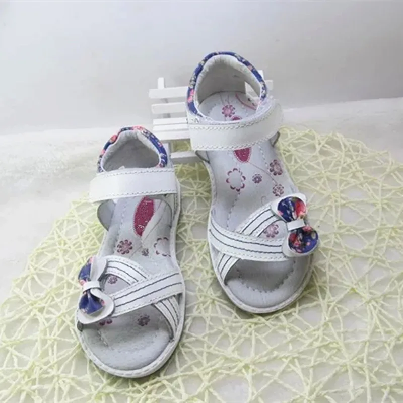 1 пара ортопедических сандалий для девочек из натуральной кожи наивысшего качества; детские сандалии; модная детская обувь - Цвет: Белый
