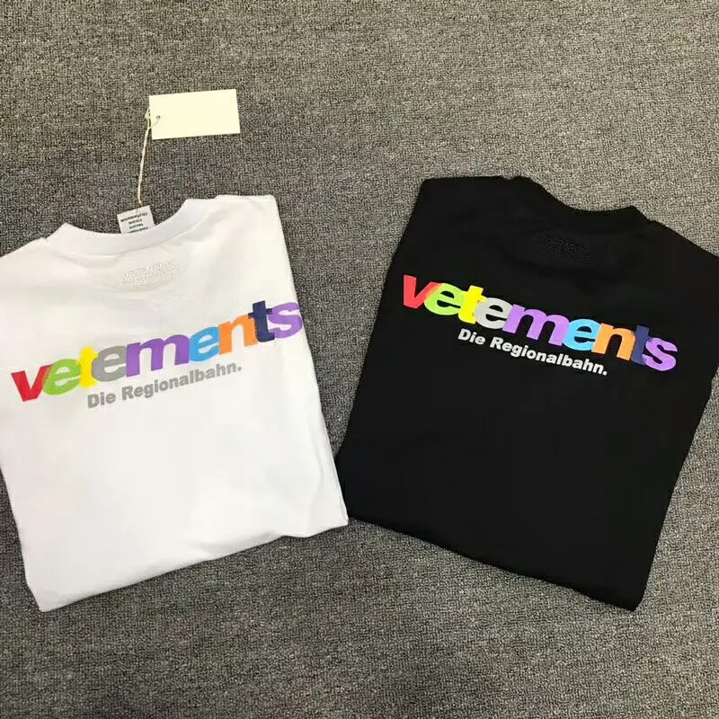 2018 F/W летняя Высокая мода VETEMENTS Радуга буквы вышивка мужская футболка с коротким