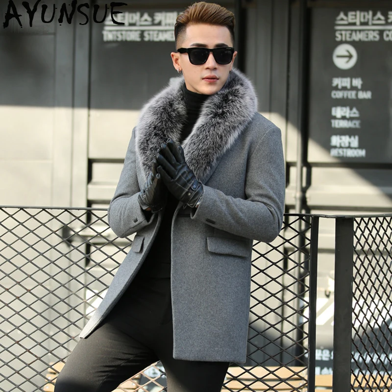 men's sweater with fur collar