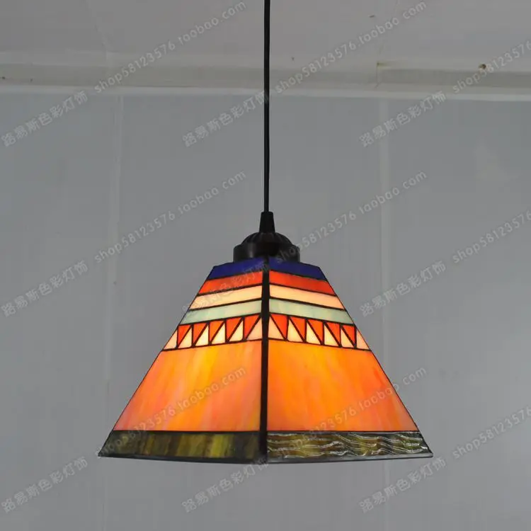 Люстра Tiffanylamp в испанском стиле маленький ресторан с баром искусство солнечные