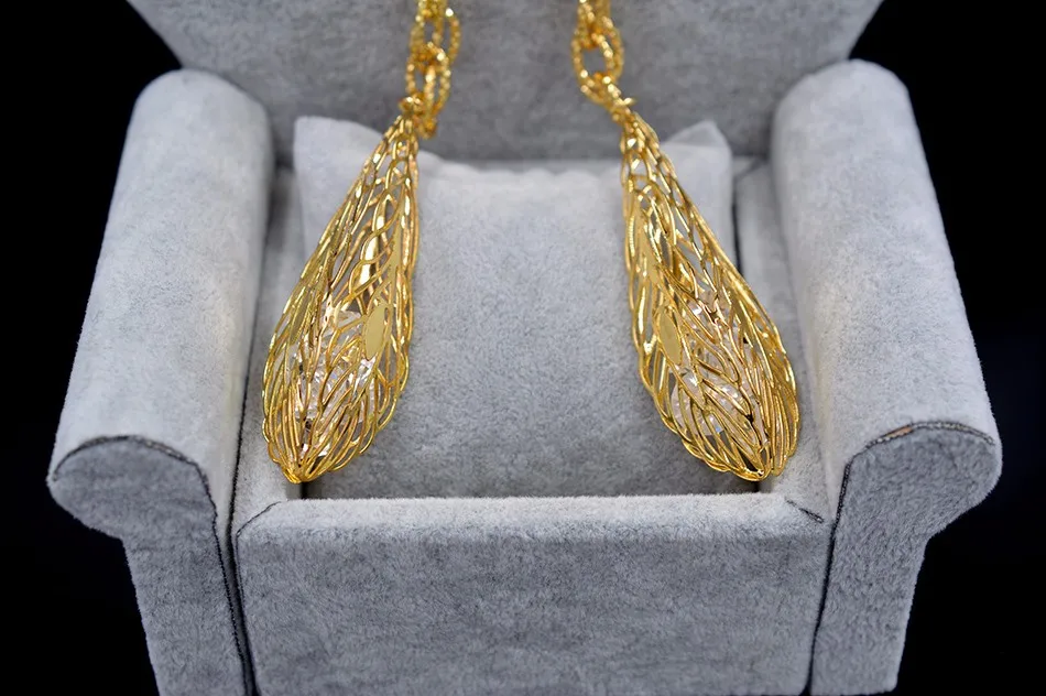 Jewelry sets (3)