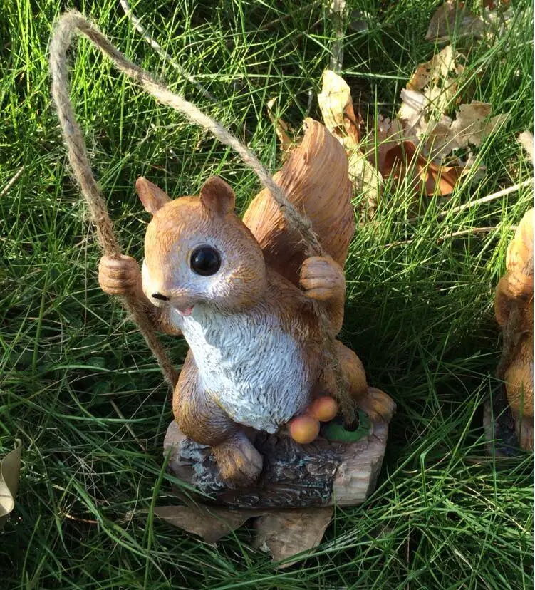  50% offSwing Squirrel Garden Decoration Villa Courtyard Kindergarten Estate Shop Ornaments Simulati - 33000092901