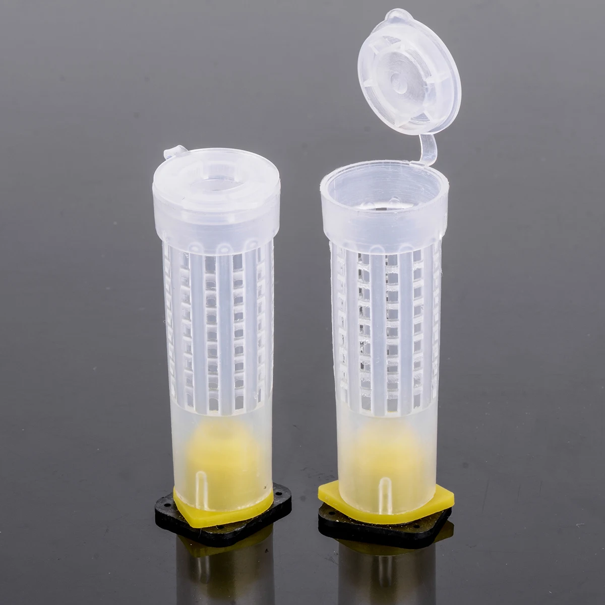 10pcs Bee Queen Bee Roller Cages + Cell Cup Holder & Fixtures Rearing Beekeeping Kit Set