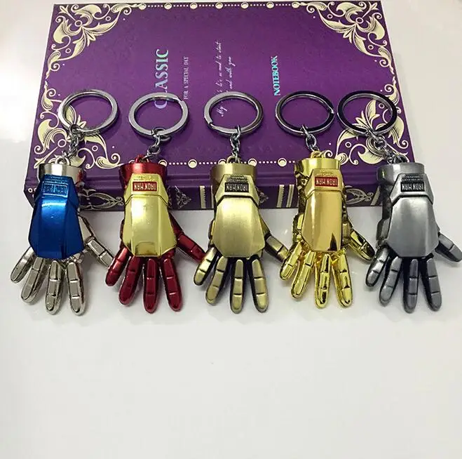 

Christmas Toy Gift 1pcs Superhero Iron Man Gloves 5cm Model Metal Keychain Pendant Car Key Ring Action Toy Figure