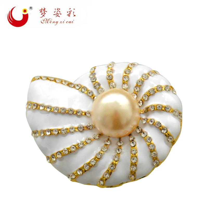 

MZC New Delicate Crystal Conch Brooches Pins Chic Simulated-Pearl Rhinestones Brosche for Women Corsage Lapel Pins Mujer Brosh