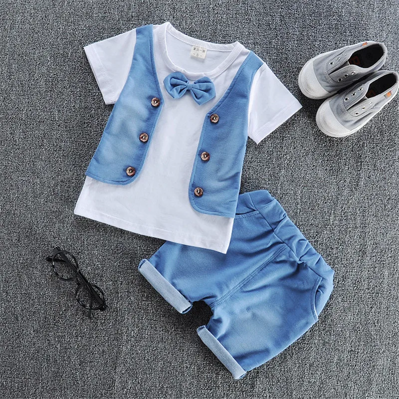Летние Одежда для новорожденных мальчиков хлопковый Материал комплект одежды для мальчиков ясельного возраста, для мальчика, с коротким рукавом, футболка+ шорты, спортивный костюм, комплект