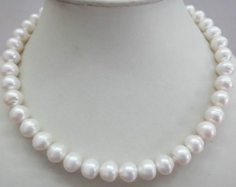 

Free Shipping >>>>>HUGE 18"12X12MM NATURAL SOUTH SEA GENUINE WHITE PEARL NECKLACE LUSTER