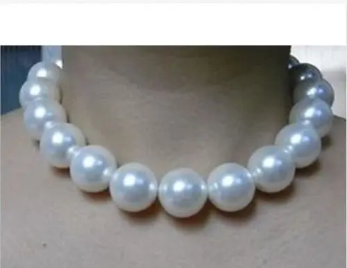 

Free Shipping >>>>>Natural 12-13mnm Australian south sea white pearl necklace 18''14k