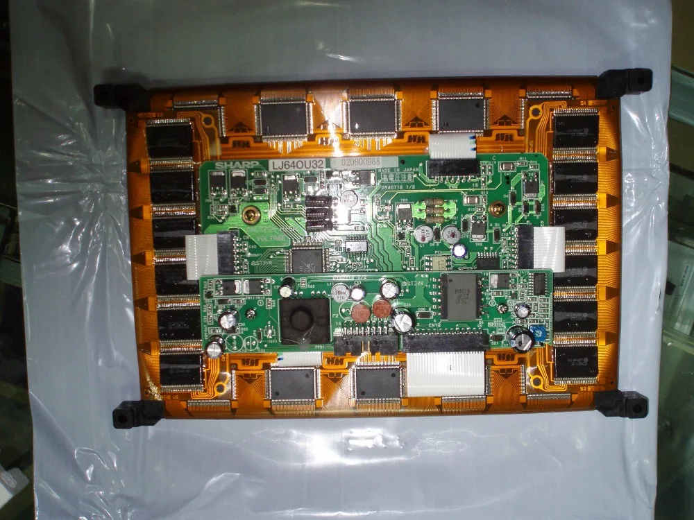 ЖК-экран LJ640U31