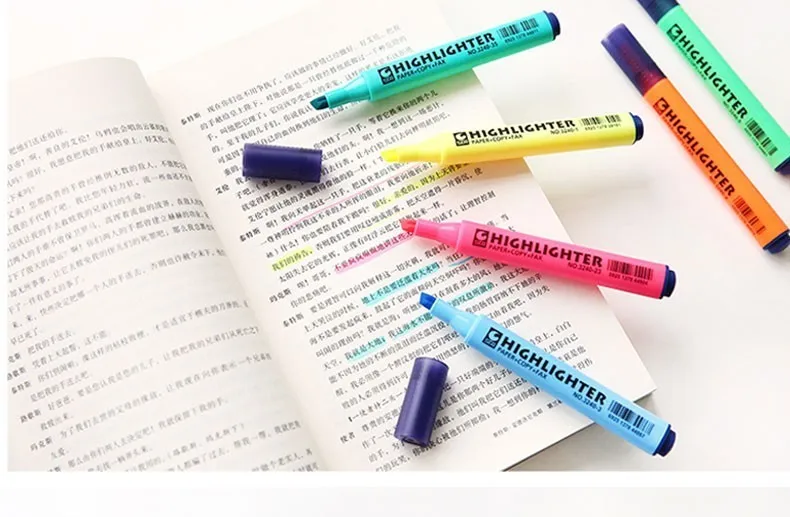 маркер выделитель. спиртовые фломастеры. маркеры для тетради. тетрадь фломастеры. фломастеры для конспектов.