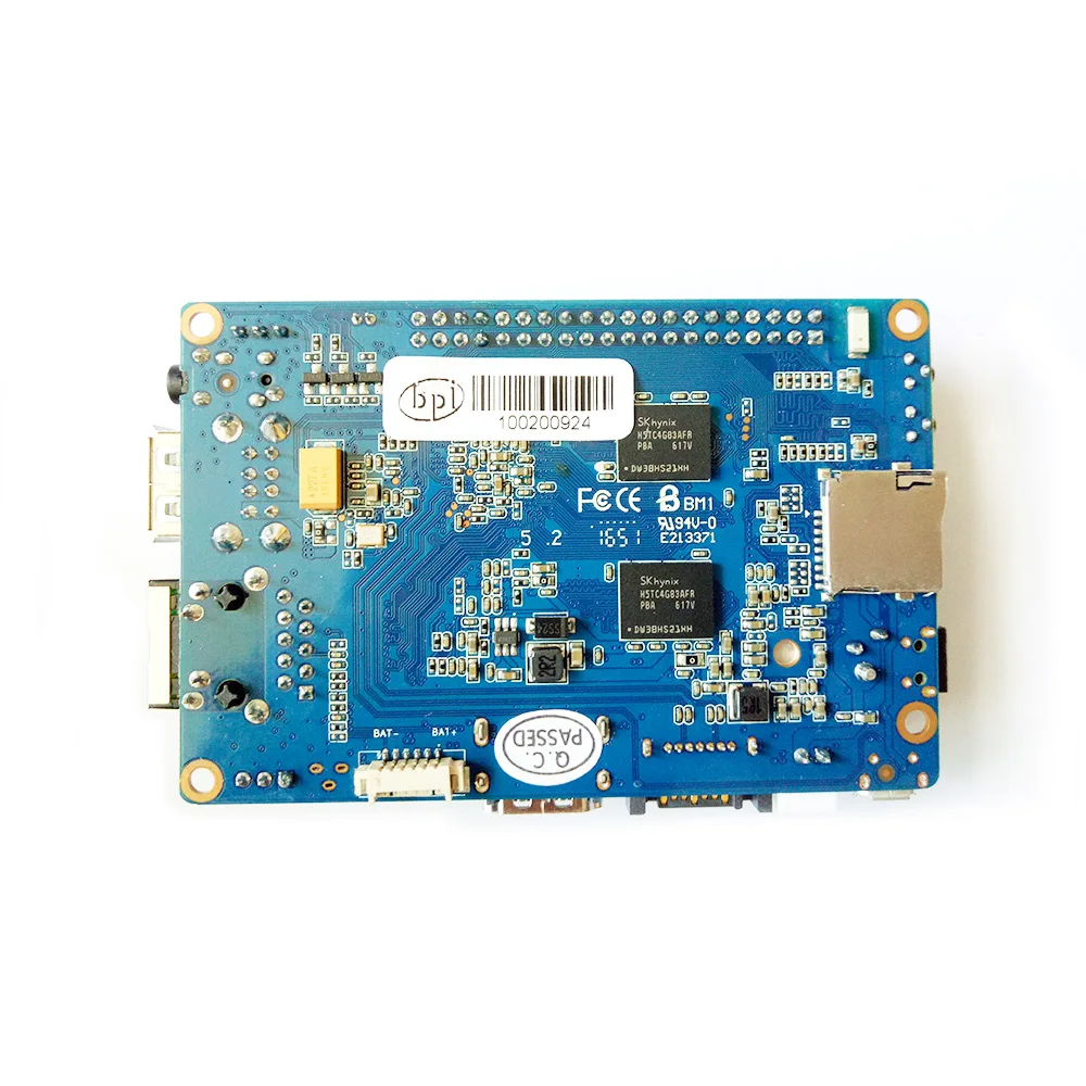  BPI M2 Ultra R40 Quad-Core 2GB DDR3 RAM with SATA WiFi Bluetooth 8GB eMMC demo board Single Board C