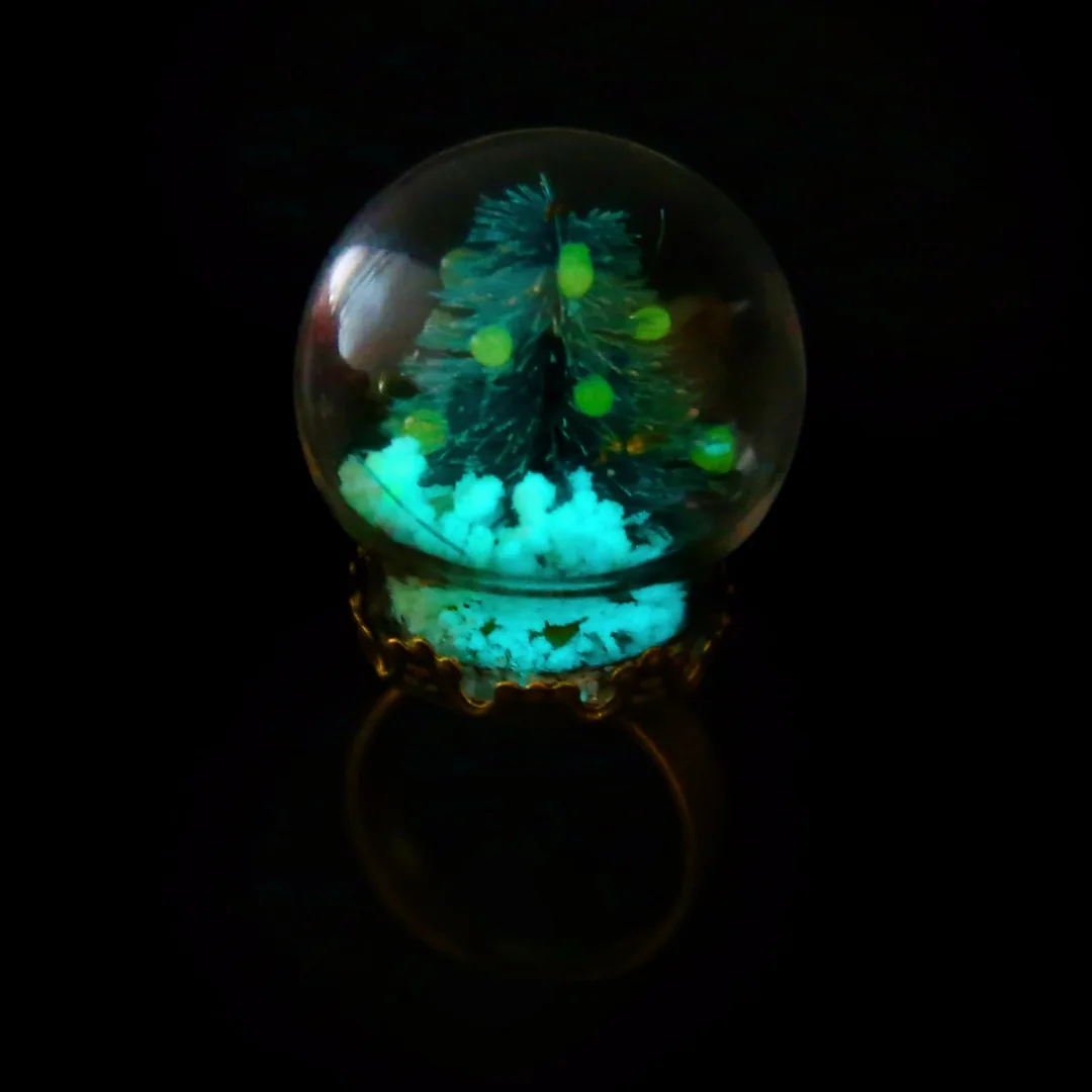 Shellhard Luminous Xmas Rings Shellhard Christmas Tree Glass Snowball Glow In The Dark Finger Ring For Women Men Jewelry