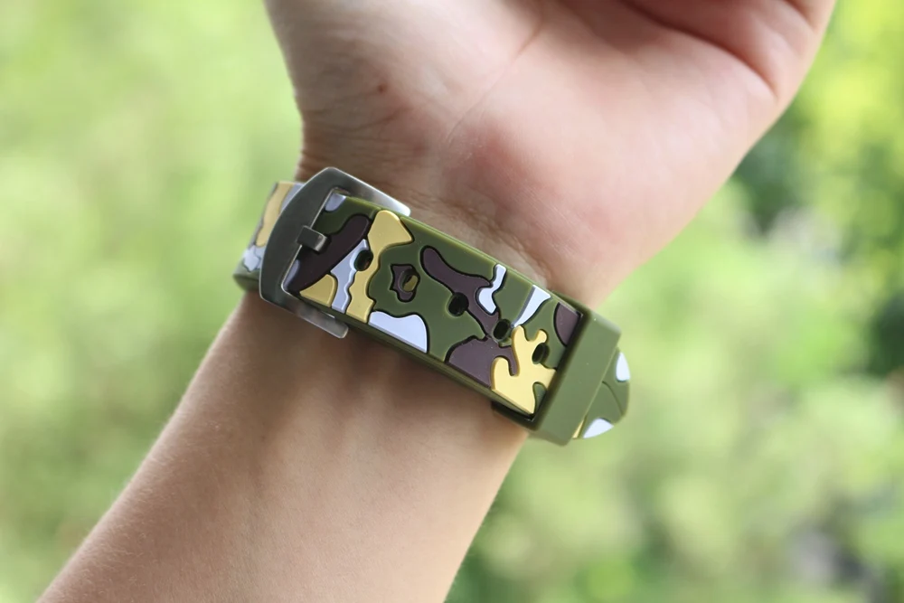 URVOI sport band for apple watch series 1 2 strap for iWatch CAMO colors Soft Silicone Replacement camouflage band with adapters40