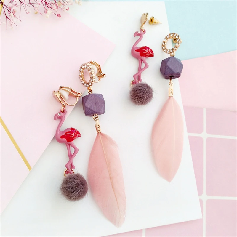 8SEASONS-2018-Fashion-Jewelry-Flamingo-Earrings-for-Women-Gold-Color-Animal-Feather-Wood-Beads-Pompom-Ear
