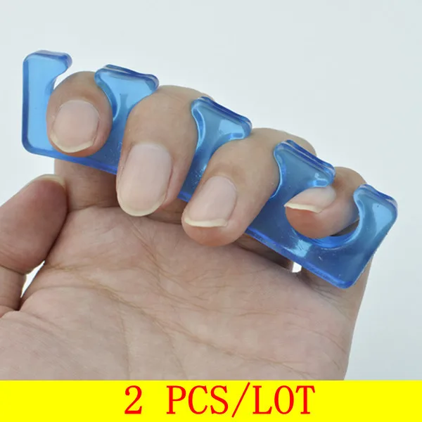 

[ FZQ-001] 2PCS/LOT Soft Form Toe Separator/Finger Spacer For Manicure Pedicure Nail Tool + Free Shipping