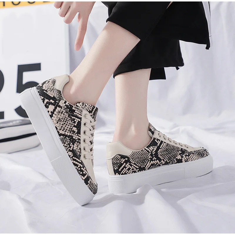 MCCKLE Autumn Shoes Women Casual Platform Flats Vulcanized Lace Up Female Sneakers Fashion White Shoes Ladies Leisure Footwear