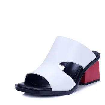 

The new fashion sexy flip-flops in the middle of the summer and the real leather 2017 new aliens and cold slippers for free ship