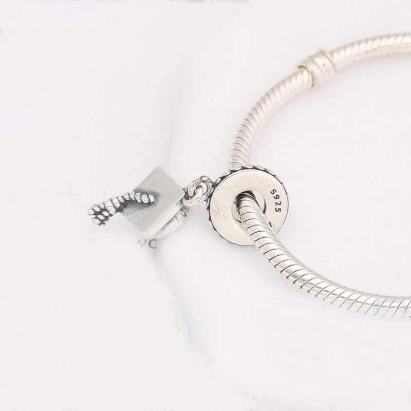 bracciale pandora con charm laurea bracciale pandora con charm laurea