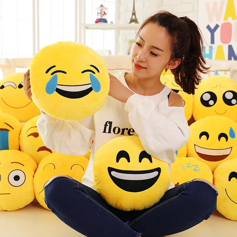 

Yellow round QQ Emoticons hand warm hand cover pillow can meddle emoji vile expression bag smile pillow soft funny plush toy mat
