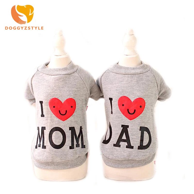 

Pet Dog Clothes Spring Autumn Leisure Dog Love Dad Mom Print Sweatshirts For Small Medium Cat Dogs Chihuahua XS-XL DOGGYZSTYLE