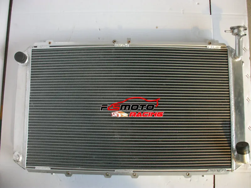 

3 row 52mm aluminum race universal radiator for Nissan GQ Patrol Y60 4.2L petrol MT manual new