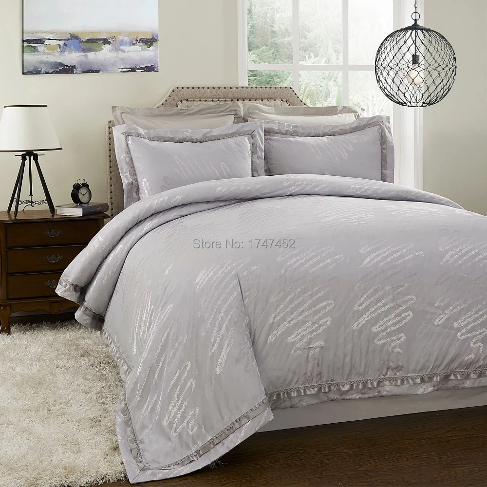 

Yarn Dyed Bamboo Poly silk cotton Jacquard Bedding Set Silver
