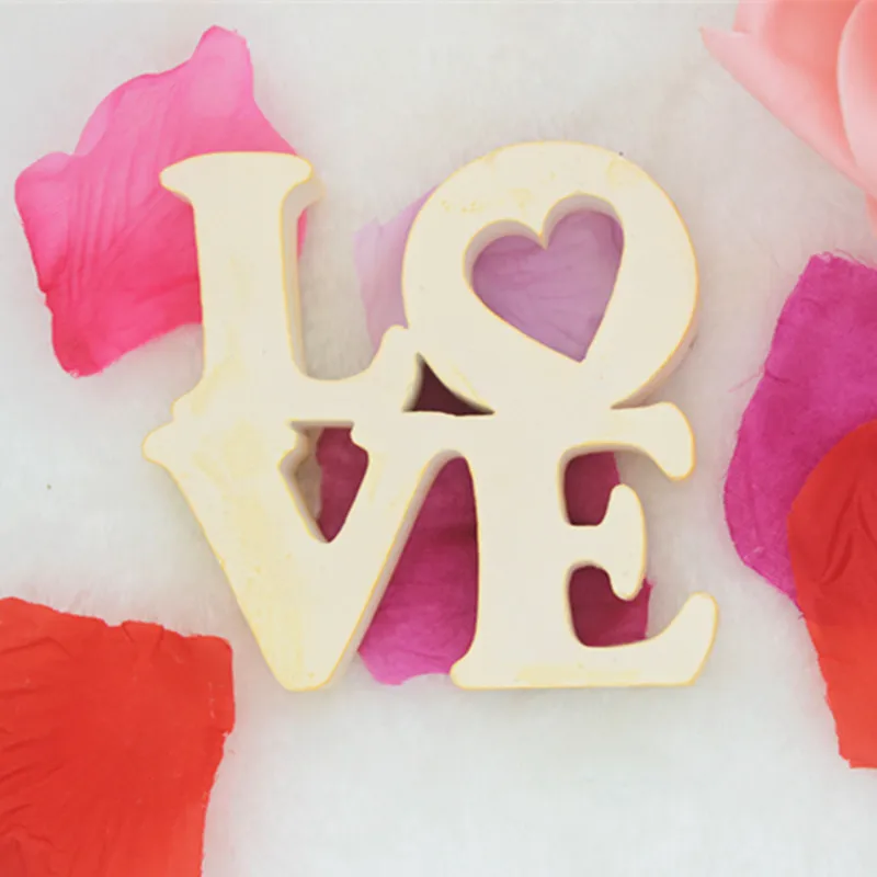 stereo Letter LOVE creative plaster pendant Silicon gel molds scented gypsum mold DIY Clay Ornament Gift mould
