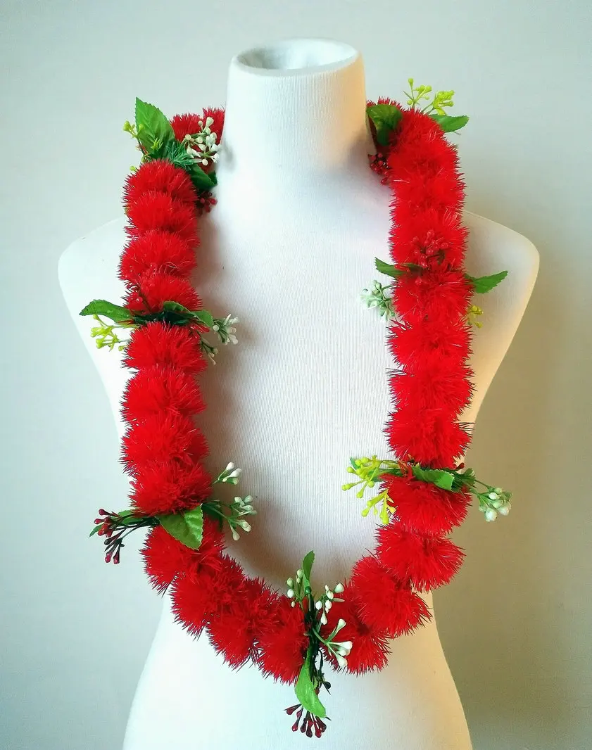 

Бесплатная доставка, 50 шт./лот, CH0332A, 100 см, пластмассовый, Lehua Lei, гавайский, Хула, танцор, тропический цветок, женская одежда, Летняя женская одежда, оптовая продажа