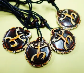 

FREE SHIPPING YQTDMY 12 pcs Symbol Frog Pendant Necklace Imitation Yak Bone Carved Amulet Talisman for Men Women's Gift