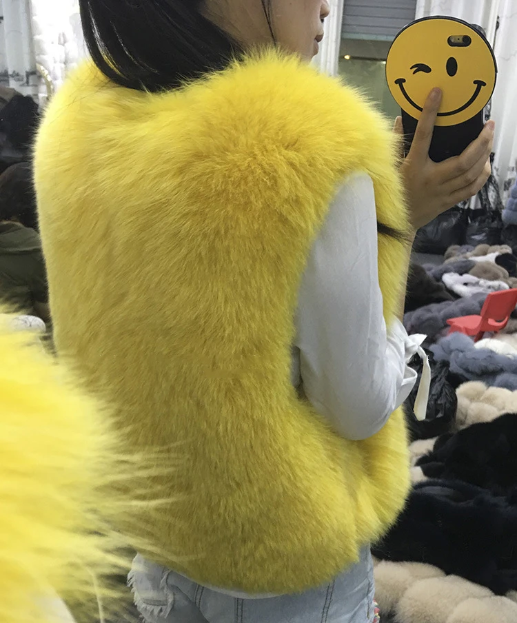 (8)
