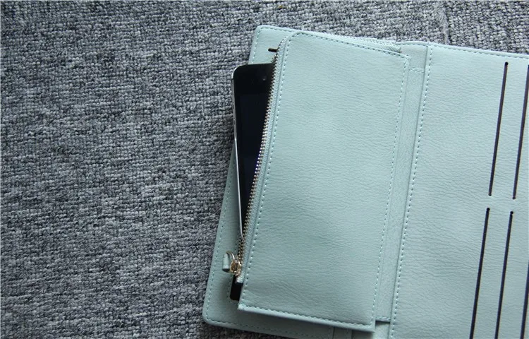 Multi-card holder long wallet lifestyle shot in handbag
