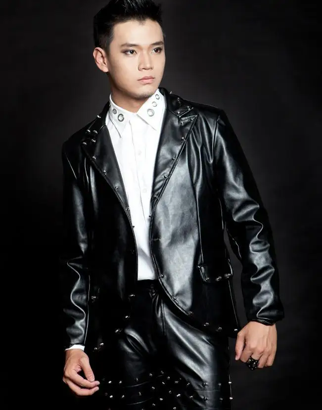 Черная кожаная куртка с заклепками в стиле панк для мужчин, певица, сцена 1, модные мужские кожаные куртки и пальто на заказ