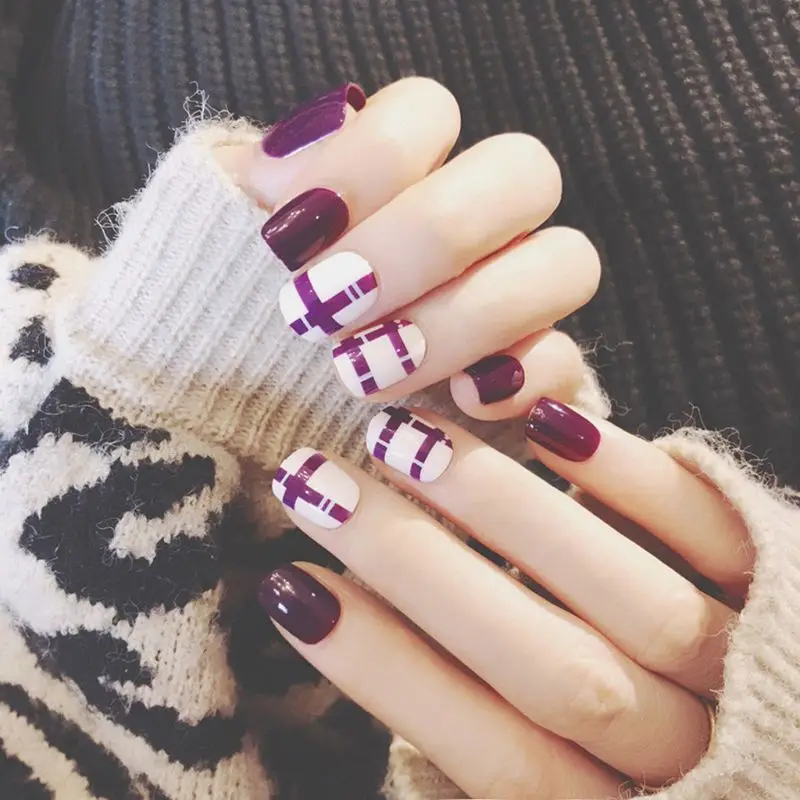 

Ins Purple 24pcs/set Phototherapy Nails Acrylic Fake Fingernails Marbling False Nails Simple Middle-long Size Lady Full Nail Tip