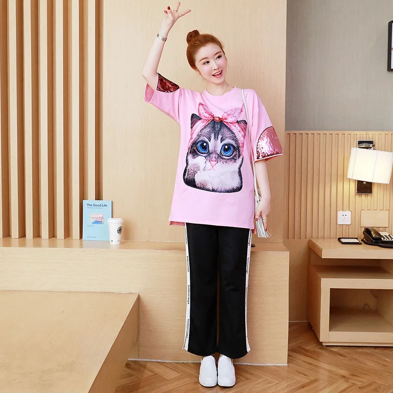 

Spring and summer Korean version of the loose pregnant women set sequins cat shirt + printed stitching wide leg lift pants