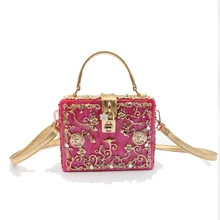 Fashion tasche diamant blume Handtasche hohl relief Acryl luxus handtasche bankett party geldbörse frauen umhängetasche