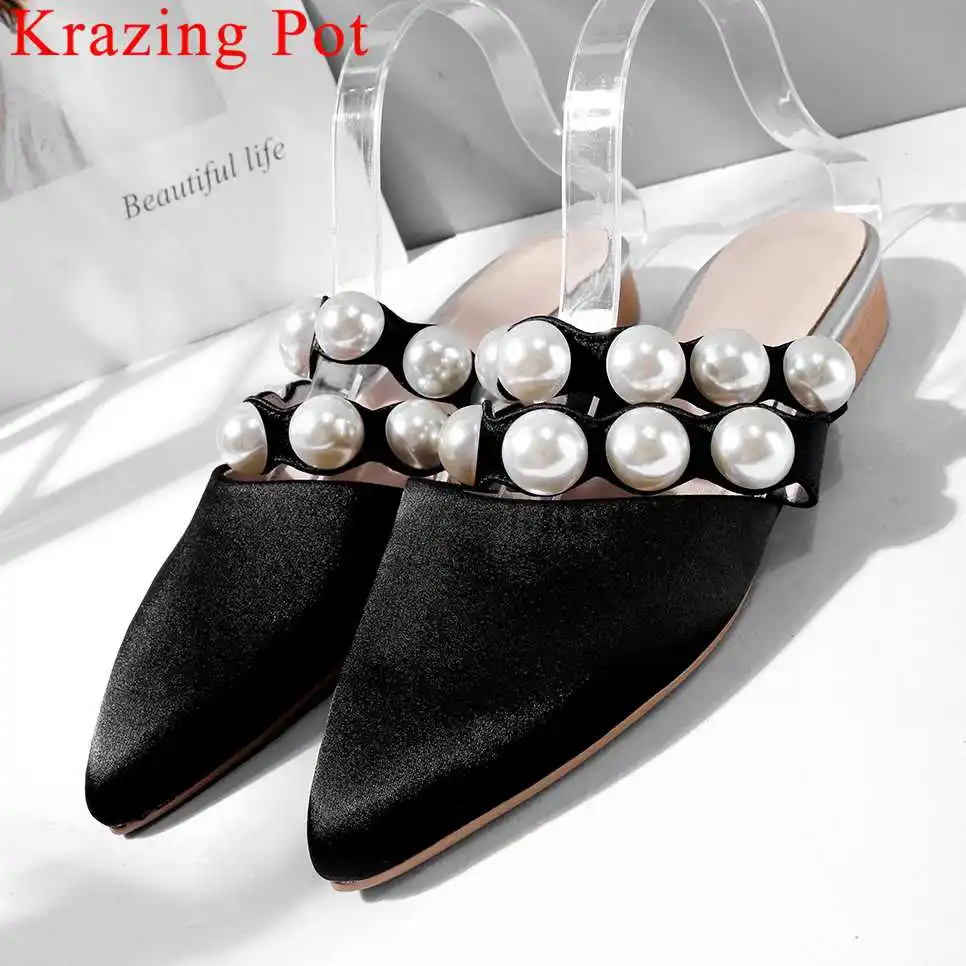 

2019 large size Hollywood movie stars pearls decoration oxford pointed toe mules slip on satin natural leather dating shoes L87