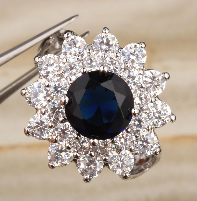 

Divine Gems Deep London Blue Circla Onyx White Zircon 925 Sterling Silver Party Ring US# Size 6 / 7 / 8 / 9 S0931