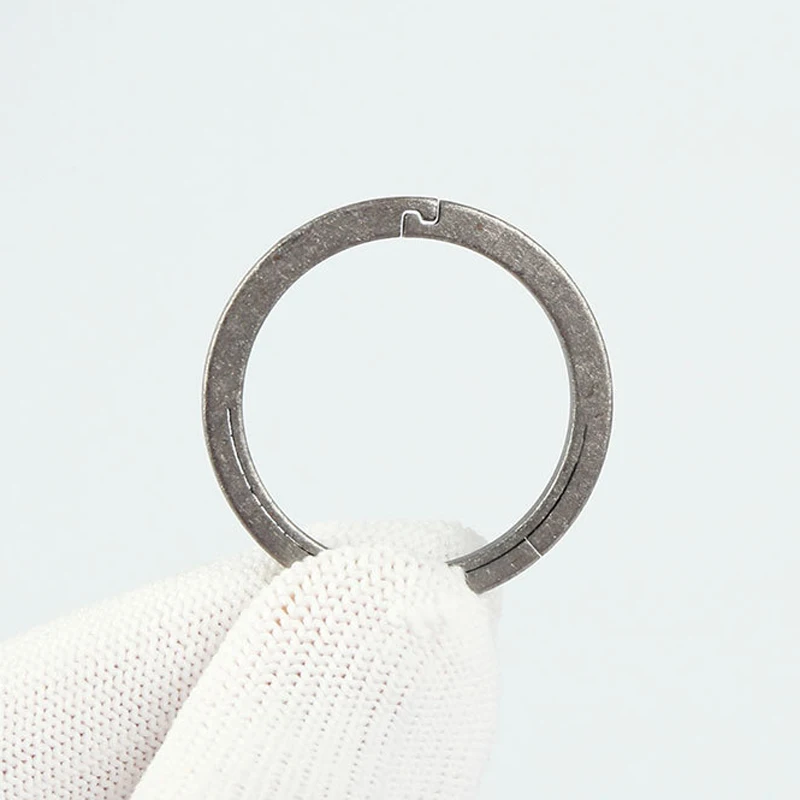 

18mm/22mm/26mm/32mm TC4 Titanium Alloy Key Ring EDC Outdoor Small Tool Light Weight Key Ring Accessories