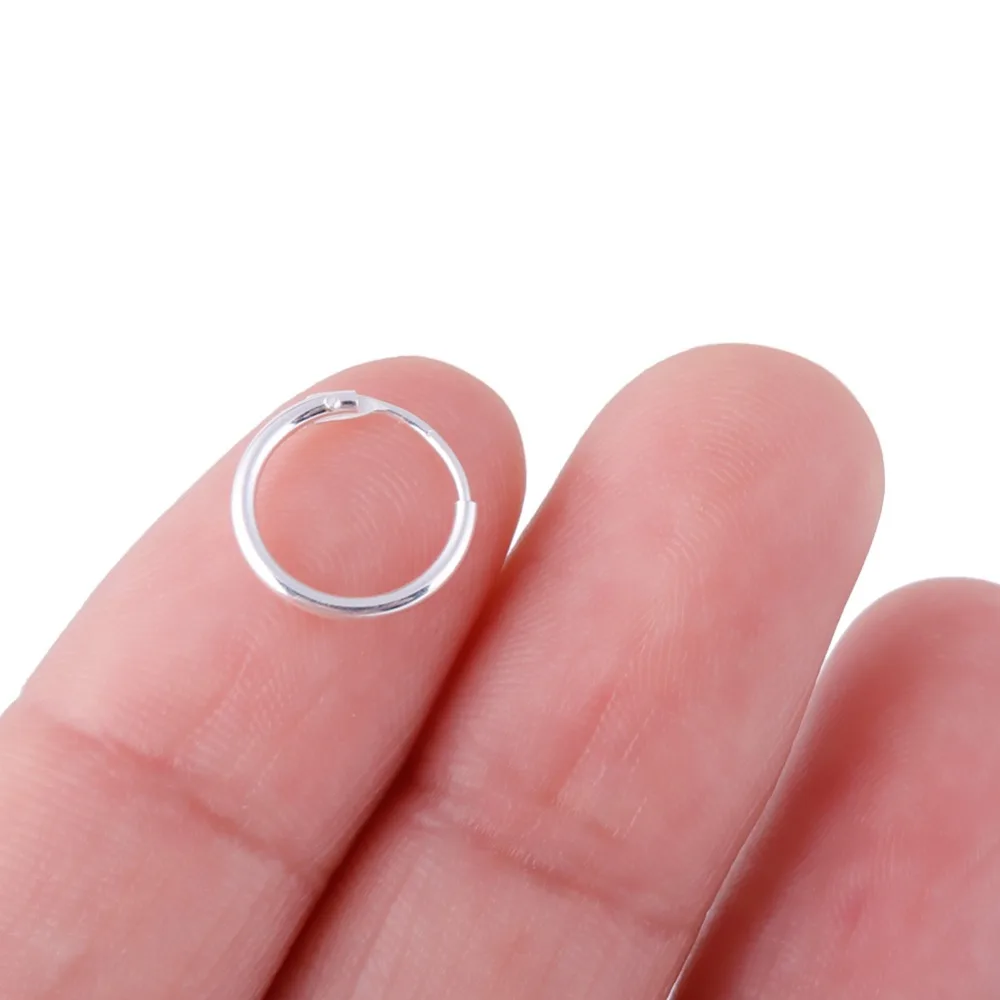 265740_no-logo_265740-4-05