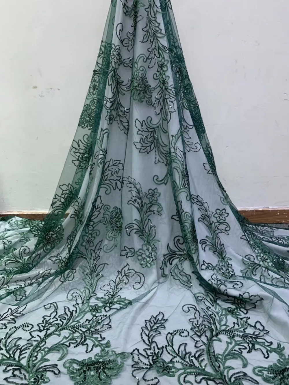 Последние Африканские кружева ткань ручной работы бисером кружева французское кружево для нигерийского вечернее длинное платье RE102