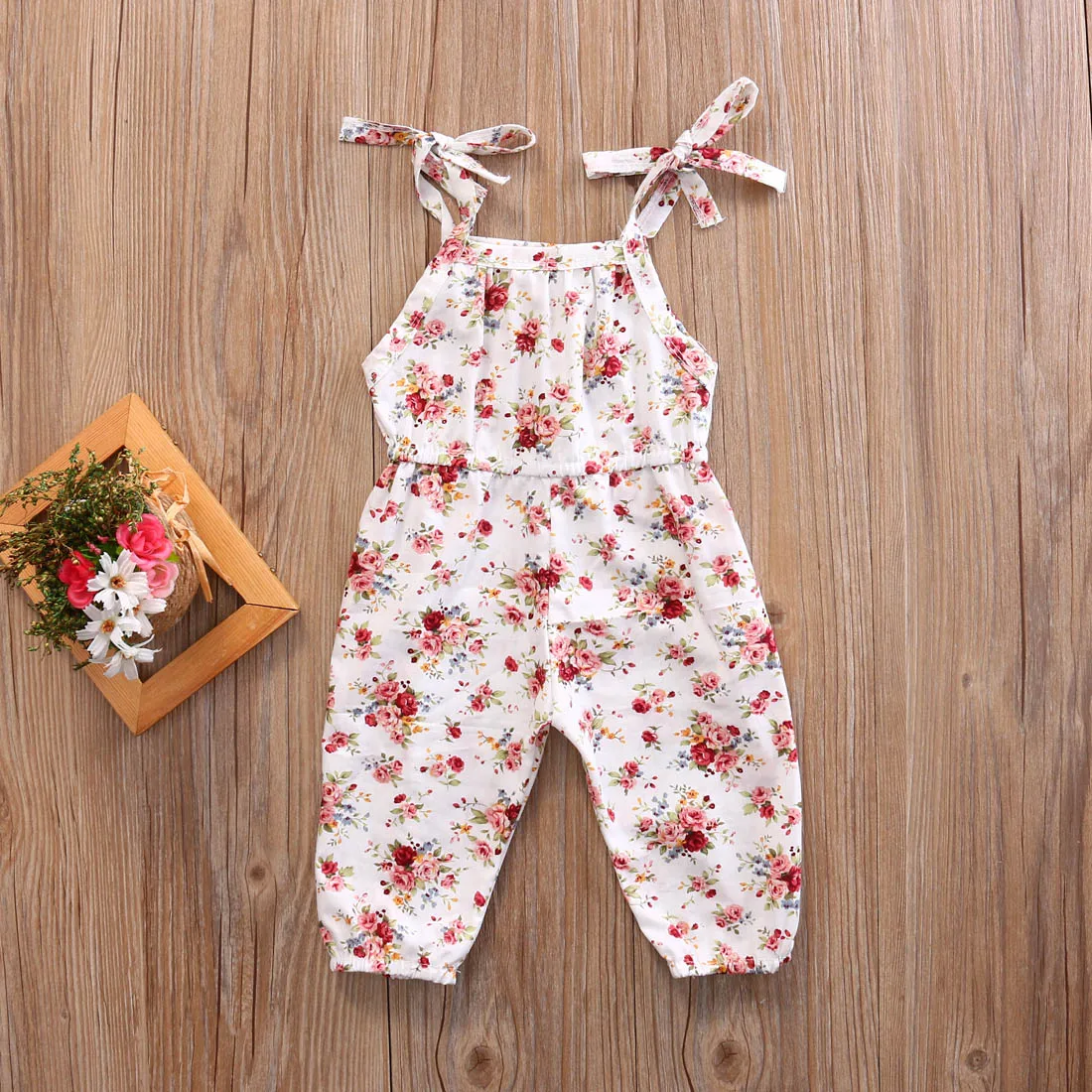 Лето, Одежда для новорожденных девочек, комбинезон с цветочным принтом, комбинезон с поясом, пляжный костюм, одежда, От 0 до 3 лет - Цвет: Белый