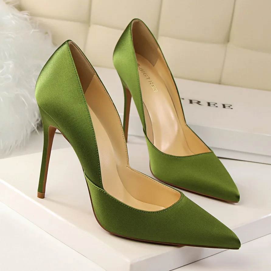 Женские туфли-лодочки; новейшая модель; Классические атласные туфли на высоком каблуке 11 см; Фетиш; качественная шелковая женская свадебная обувь; летние зеленые пикантные женские туфли-лодочки в гладиаторском стиле