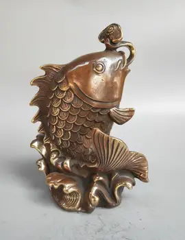 

Chinese pure brass carp Play water crafts statue