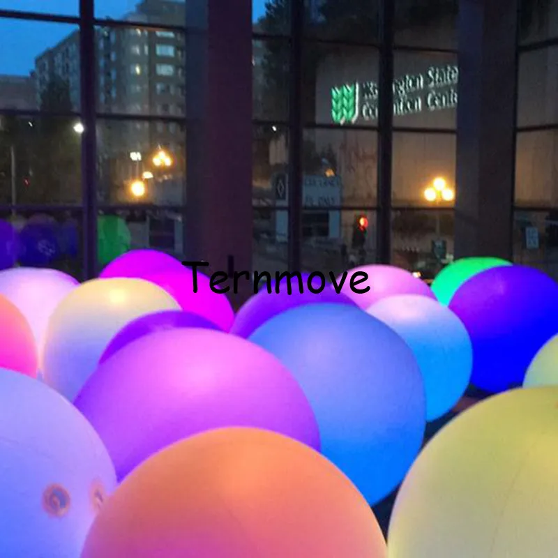 

Inflatable LED Lighting Balloon Inflatable Throwing Zygote Ball Party Christmas Decora throw balloon Remote Control/Touch Color