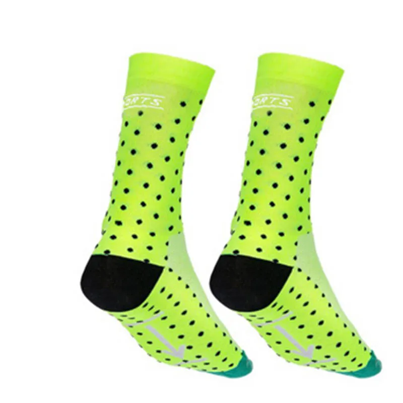 Носки для велоспорта высокого качества Профессиональные брендовые дышащие спортивные носки велосипедные носки для спорта на открытом воздухе гоночные Большие размеры - Цвет: Green