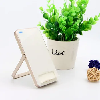 

2019 CE RoHS FCC Wireless Charger Mini Smart Mobile Phone Universal Wireless Charger fast qi wireless charger