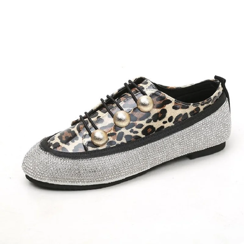 

Single shoes female 2019 spring new flat with flat round round rhinestone explosion models fashion tide shoes